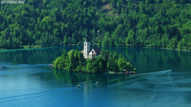 Danau Bled Slovenia : Destinasi Romantis dengan Pulau Kecil